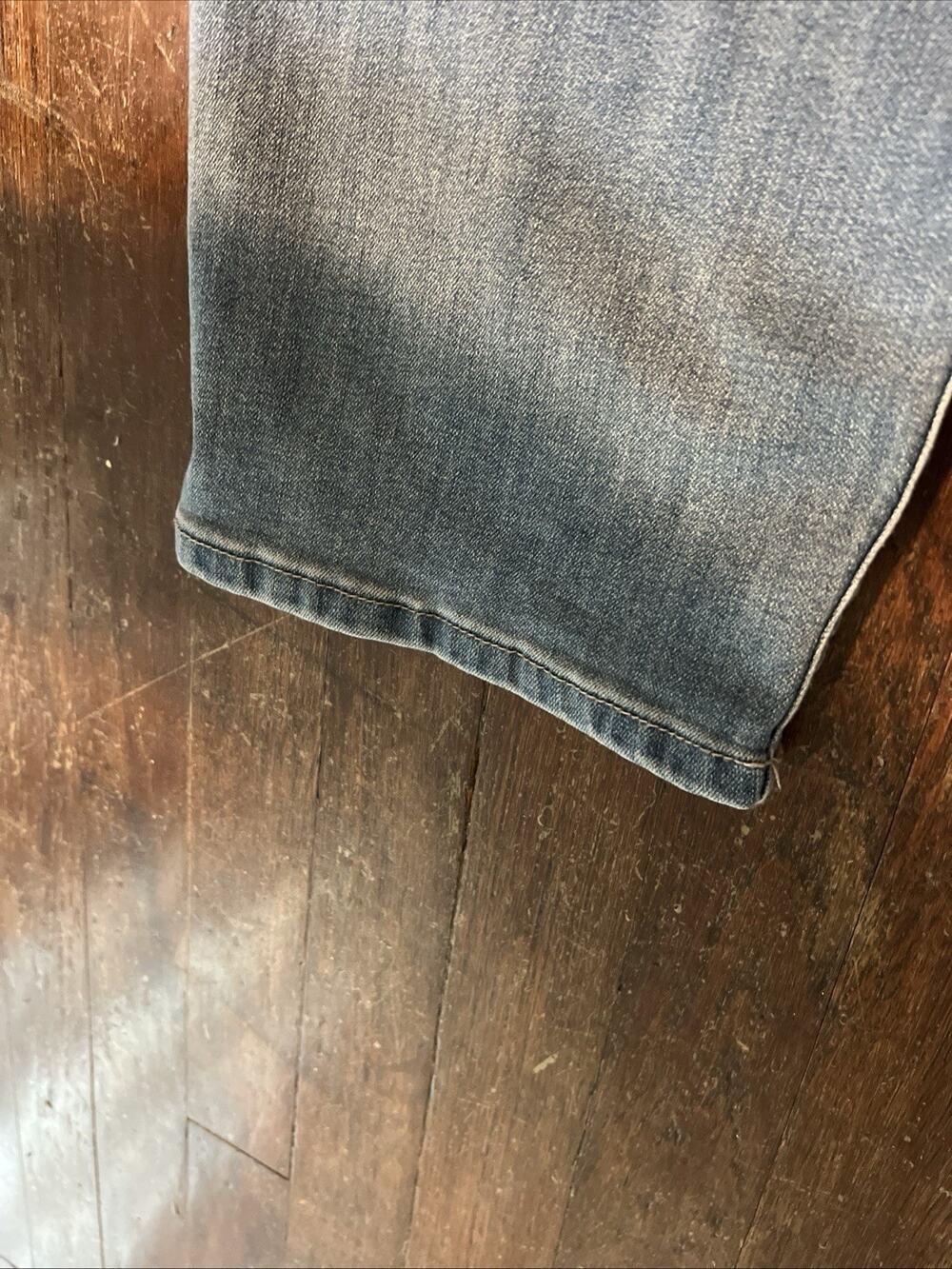 LOGO by Lori Goldstein Shadow Patch Boyfriend Jeans 18W Blue Denim Stretch - Picture 10 of 10